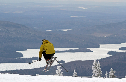 skiing in quebec cold weather