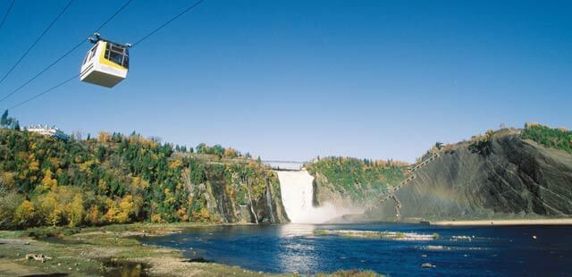 Cable cars at Montmorency Falls