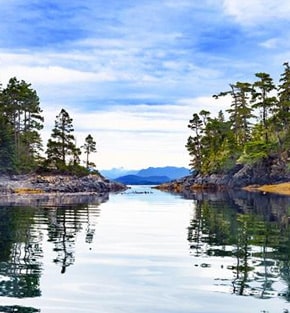 Small islands on the Pacific Coast of Canada Small islands on the Pacific Coast of Canada